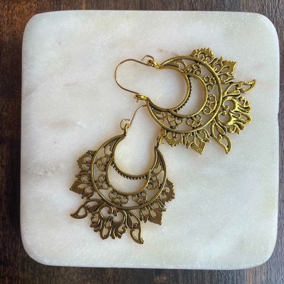 Gold Floral Hoop Earrings - Picture 4 of 5